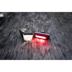 Incirca Lichtset, Light LED, Frontscheinwerfer/Rücklicht 0.5 Watt USB Akku Inside, Inkl. Halterung 9 Incirca Lichtset, Light LED, Frontscheinwerfer/Rücklicht 0.5 Watt USB Akku Inside, Inkl. Halterung -E-Bike Zubehör incirca lichtset light led frontscheinwerfer ruecklicht 05 watt usb akku inside inkl halterung4