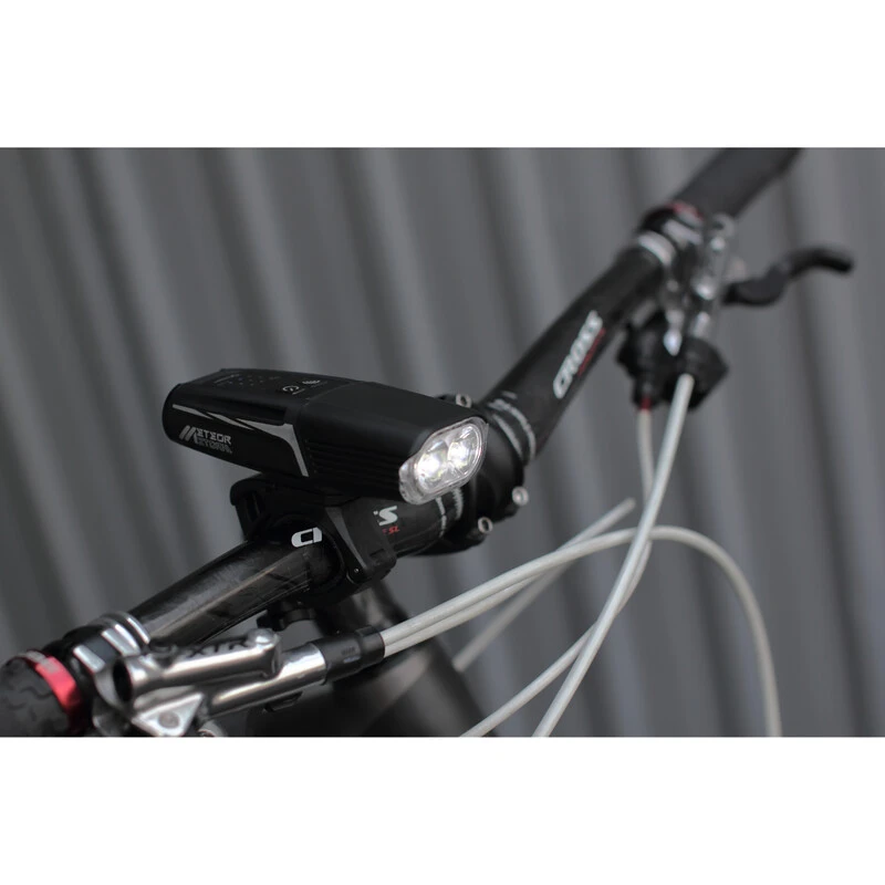 Moon Scheinwerfer, METEOR STORM DUAL, 1300/400 Lumen Moon Scheinwerfer, METEOR STORM DUAL, 1300/400 Lumen -E-Bike Zubehör moon scheinwerfer meteor storm dual 1300 400 lumen3