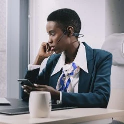 Shokz OpenComm 11 Shokz OpenComm -E-Bike Zubehör shokz opencomm4