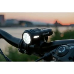Sigma Lampe Aura 45 USB, 17450, 45 Lux, Inklusive USB-Ladekabel -E-Bike Zubehör sigma lampe aura 45 usb 17450 45 lux inklusive usb ladekabel3